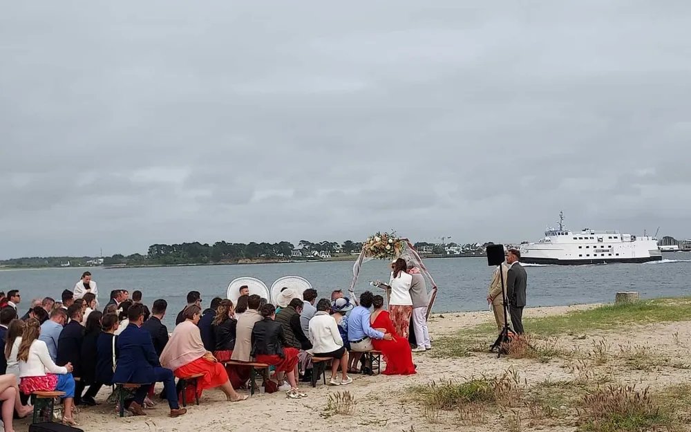 Cérémonie Laïque – Larmor-Plage (56)
